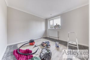 bedroom- click for photo gallery
